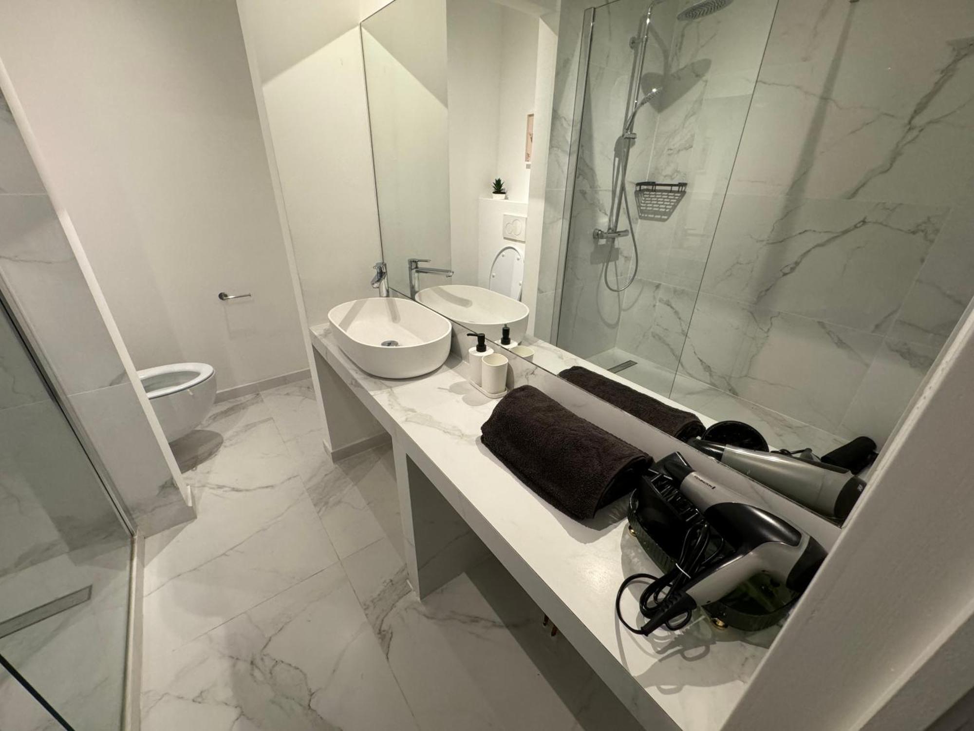 Two Bedroom Loft In The City Center By The Meir 안트베르펜 외부 사진