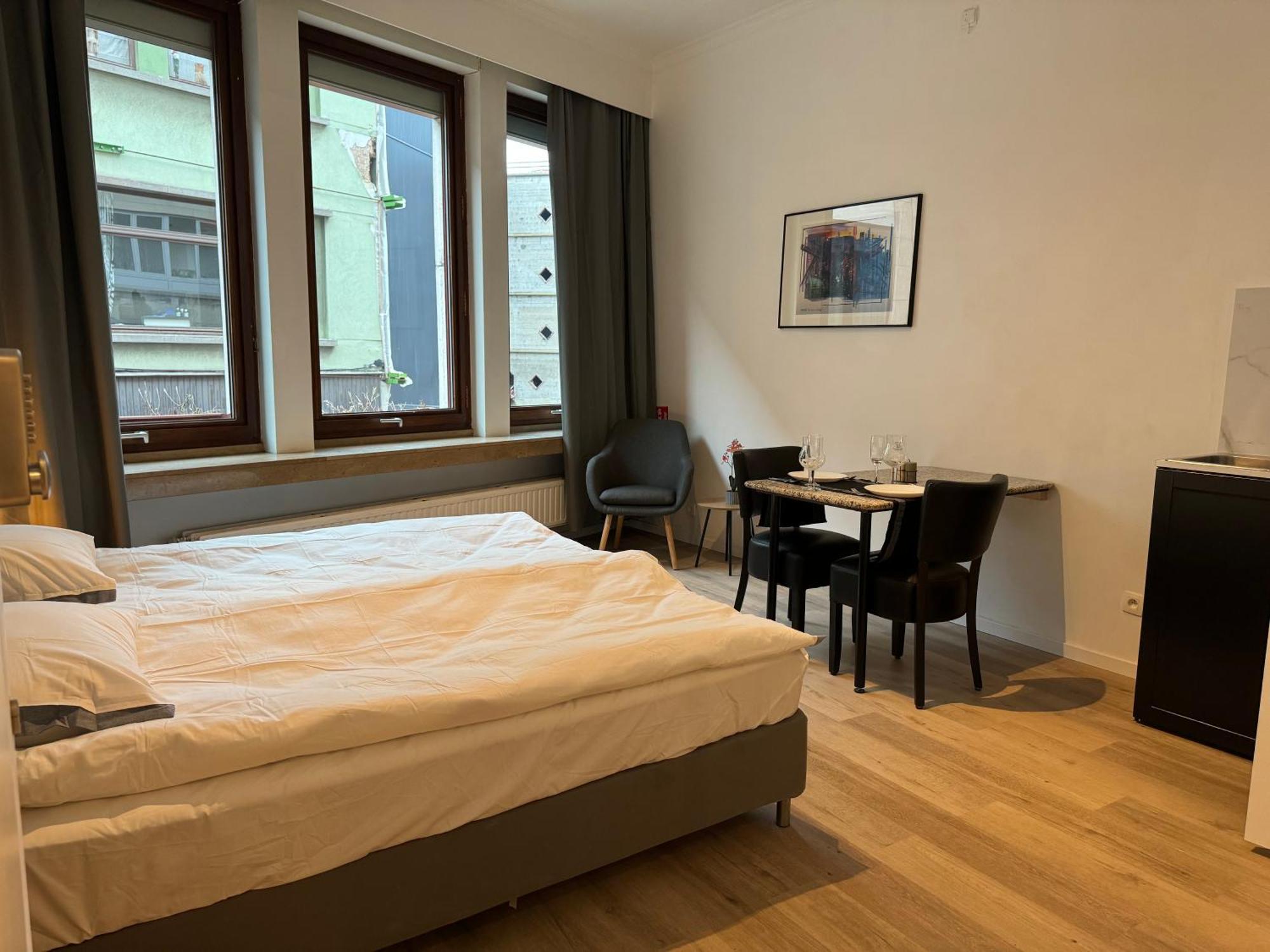 Two Bedroom Loft In The City Center By The Meir 안트베르펜 외부 사진